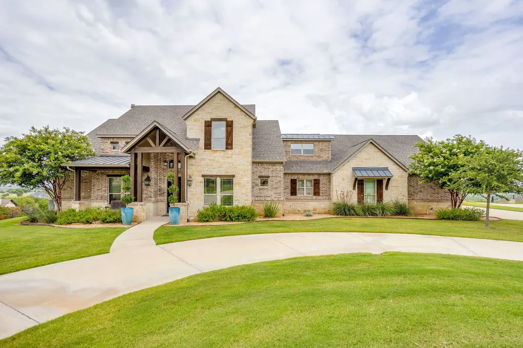 163 Jessica Drive Aledo TX 76008