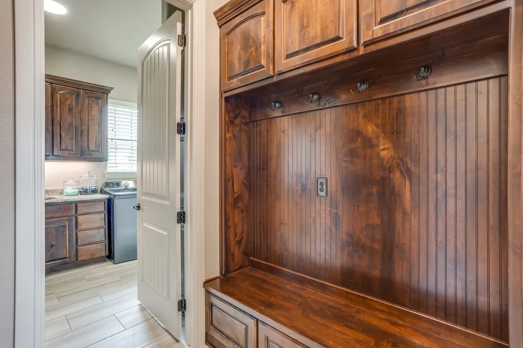 163 Jessica Drive Aledo TX 76008