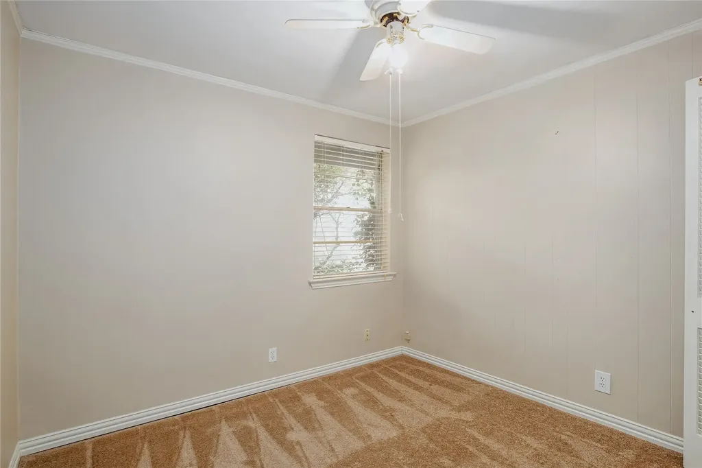 1206 Farnham Court E Irving TX 75062