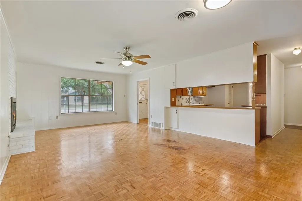 204 N Marable Street West TX 76691