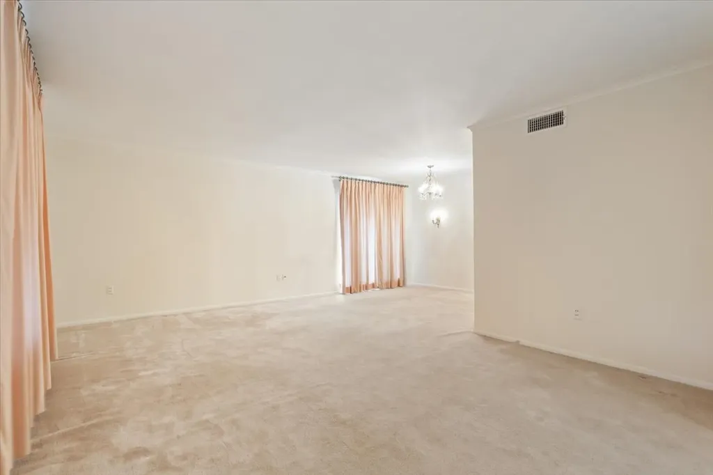 204 N Marable Street West TX 76691