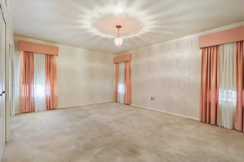 204 N Marable Street West TX 76691