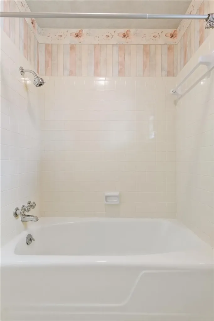 204 N Marable Street West TX 76691