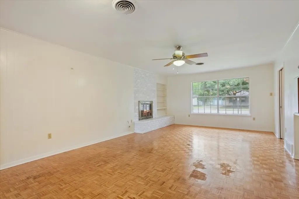 204 N Marable Street West TX 76691