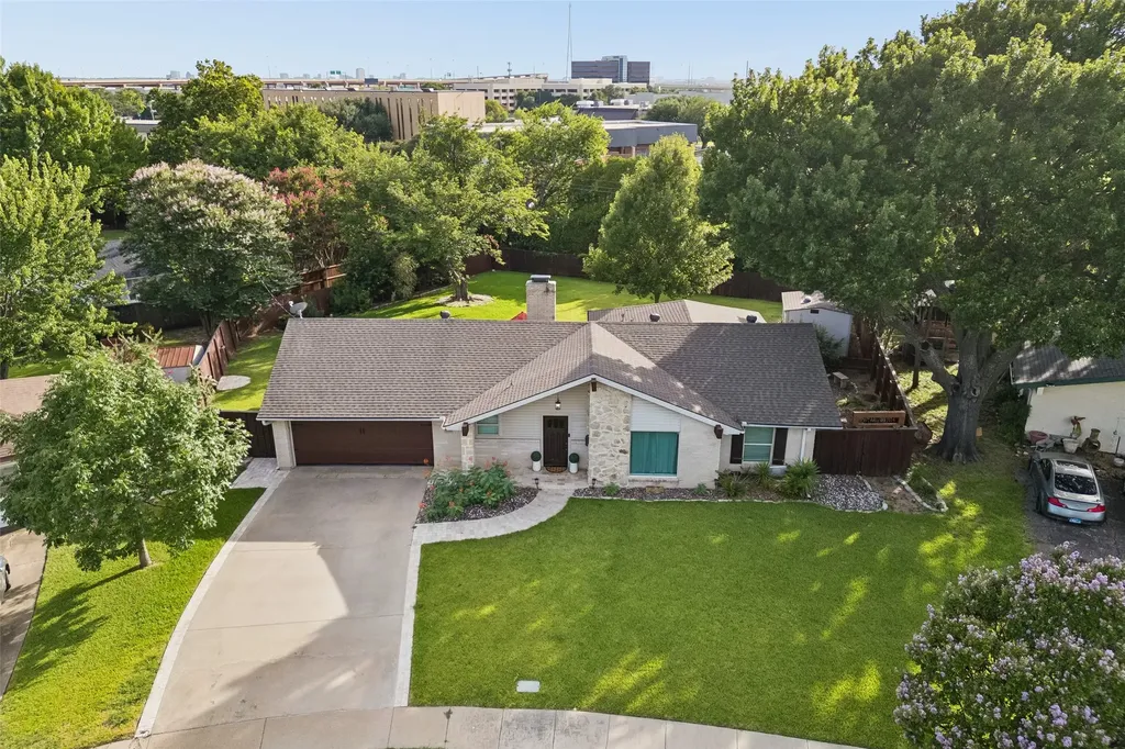 2732 Bay Meadows Circle Farmers Branch TX 75234