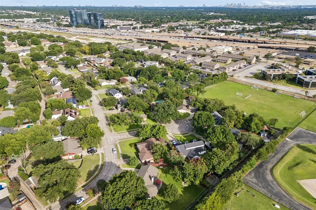 2732 Bay Meadows Circle Farmers Branch TX 75234