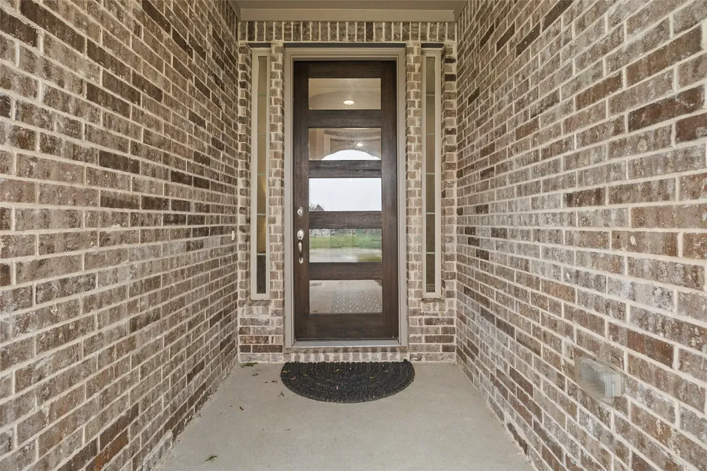 2532 Governors Boulevard Heath TX 75126