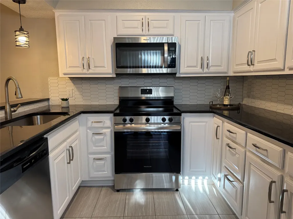 871 Dublin Drive Richardson TX 75080
