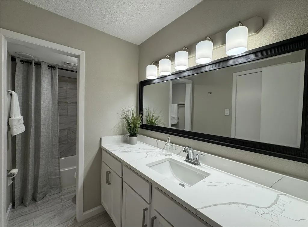 871 Dublin Drive Richardson TX 75080