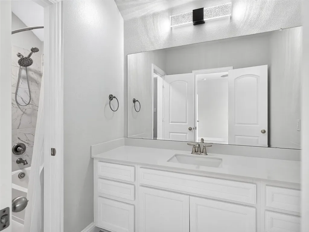 6504 Dynamite Drive Mckinney TX 75070