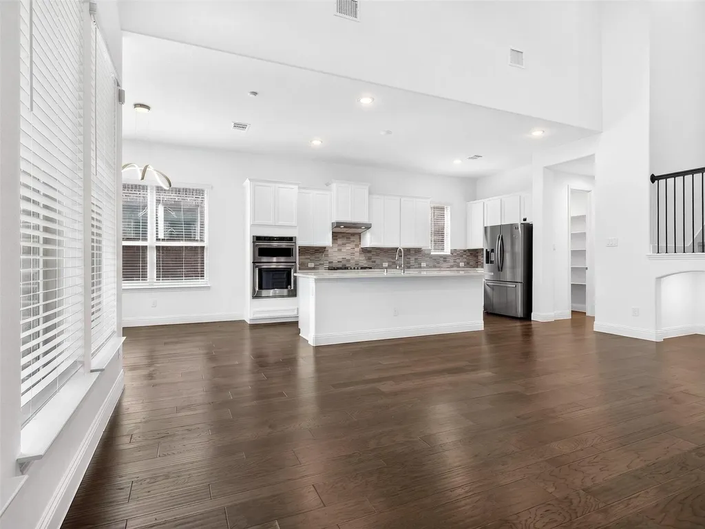 6504 Dynamite Drive Mckinney TX 75070