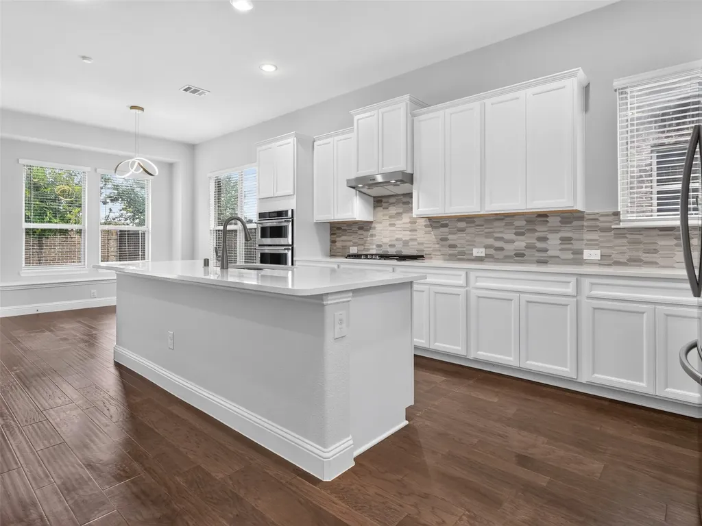 6504 Dynamite Drive Mckinney TX 75070