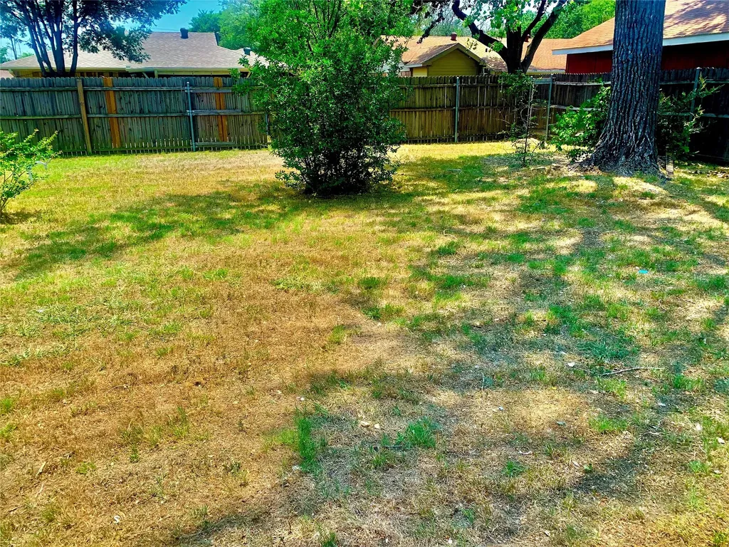 3504 Kingfisher Lane Denton TX 76209