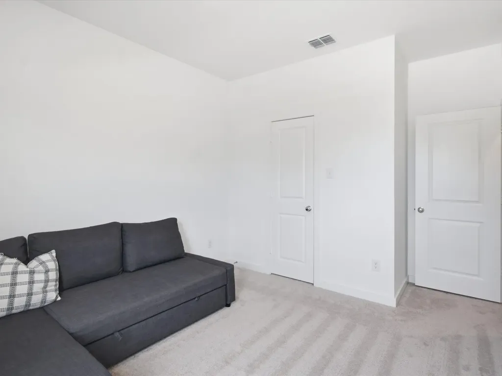 326 Texas Trail Justin TX 76247