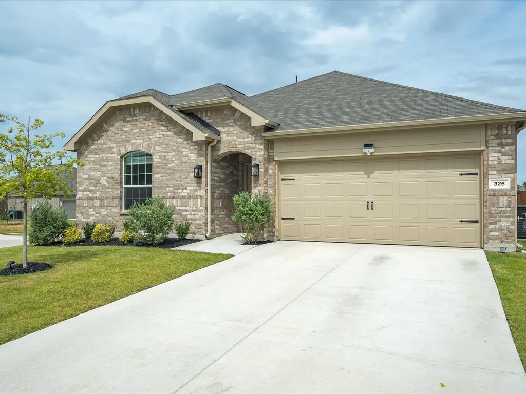 326 Texas Trail Justin TX 76247