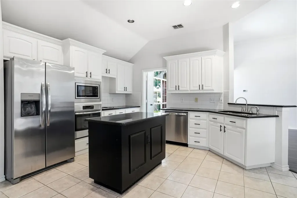 317 Cherokee Trail Argyle TX 76226
