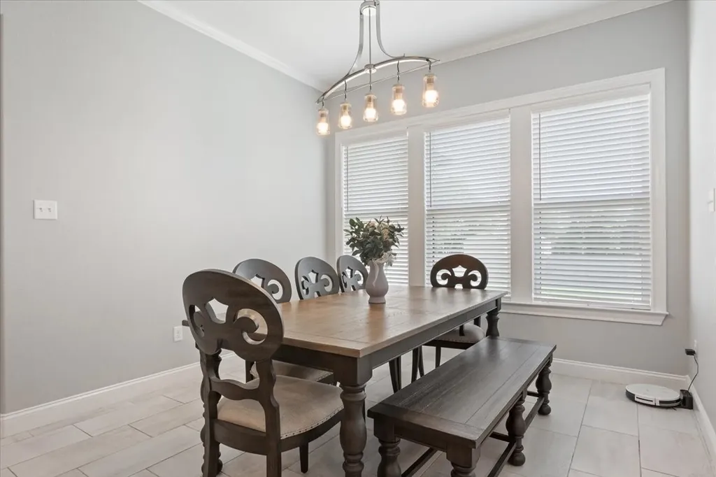205 Fox Run Lane Robinson TX 76706