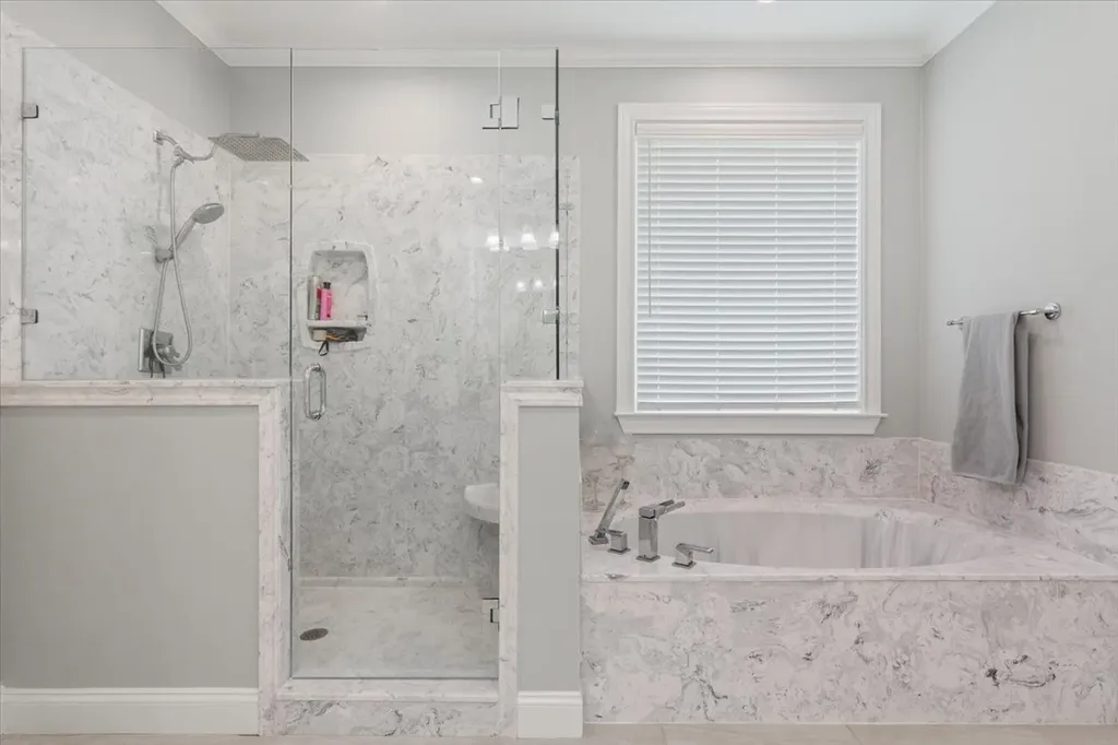 205 Fox Run Lane Robinson TX 76706