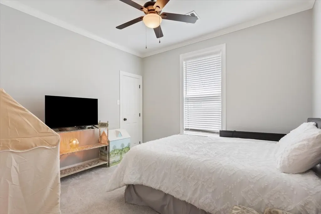 205 Fox Run Lane Robinson TX 76706