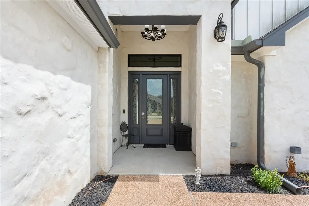 205 Fox Run Lane Robinson TX 76706