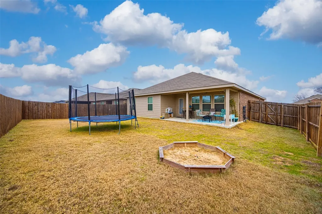 904 Saddle Horn Way Josephine TX 75189