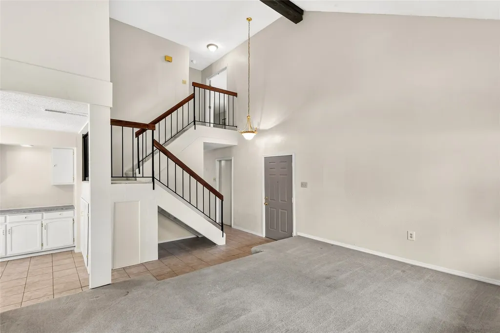 3302 Ivanhoe Lane Garland TX 75044