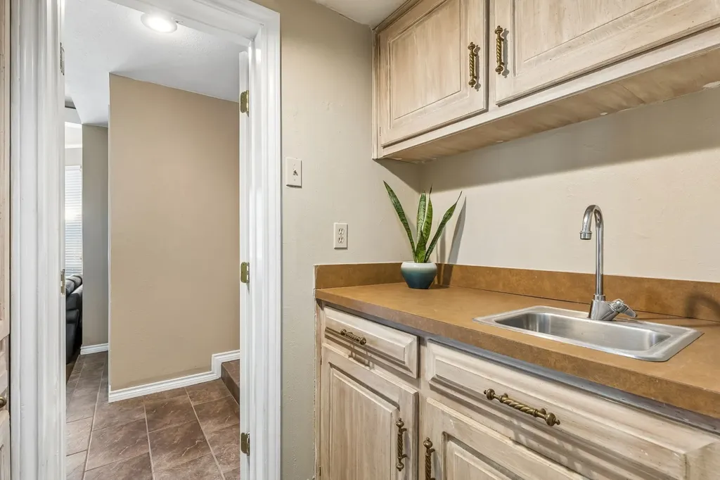 3101 Becky Court Garland TX 75044