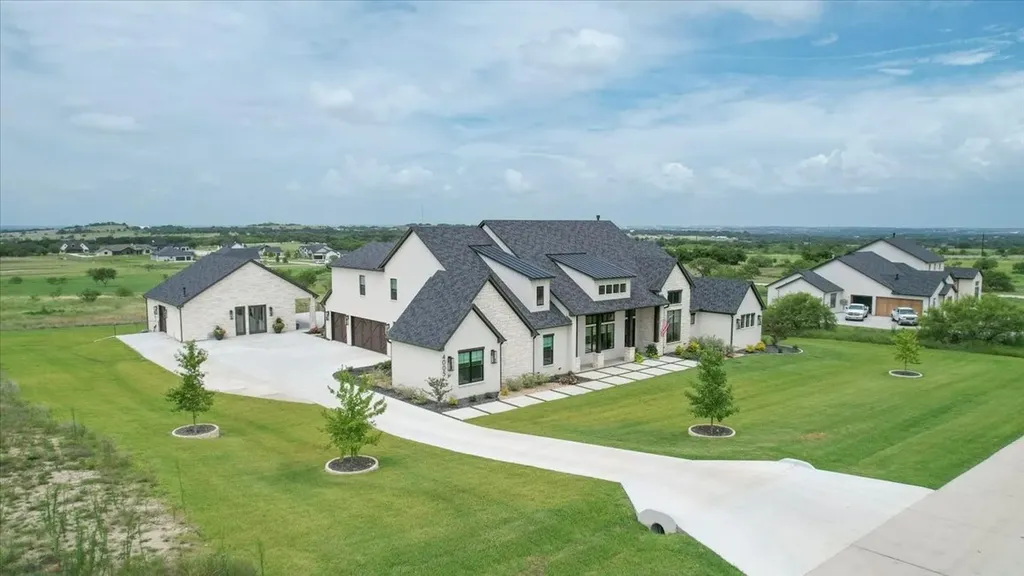 4005 Charleston Peak Aledo TX 76008
