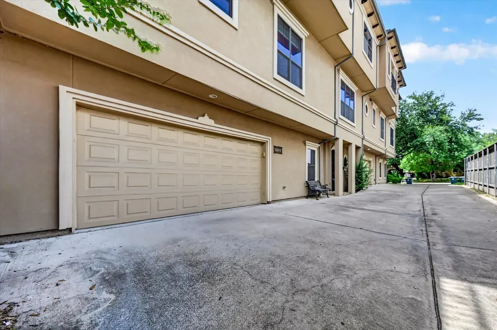 6220 Oram Street Dallas TX 75214