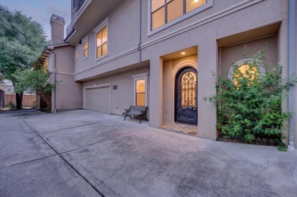 6220 Oram Street Dallas TX 75214
