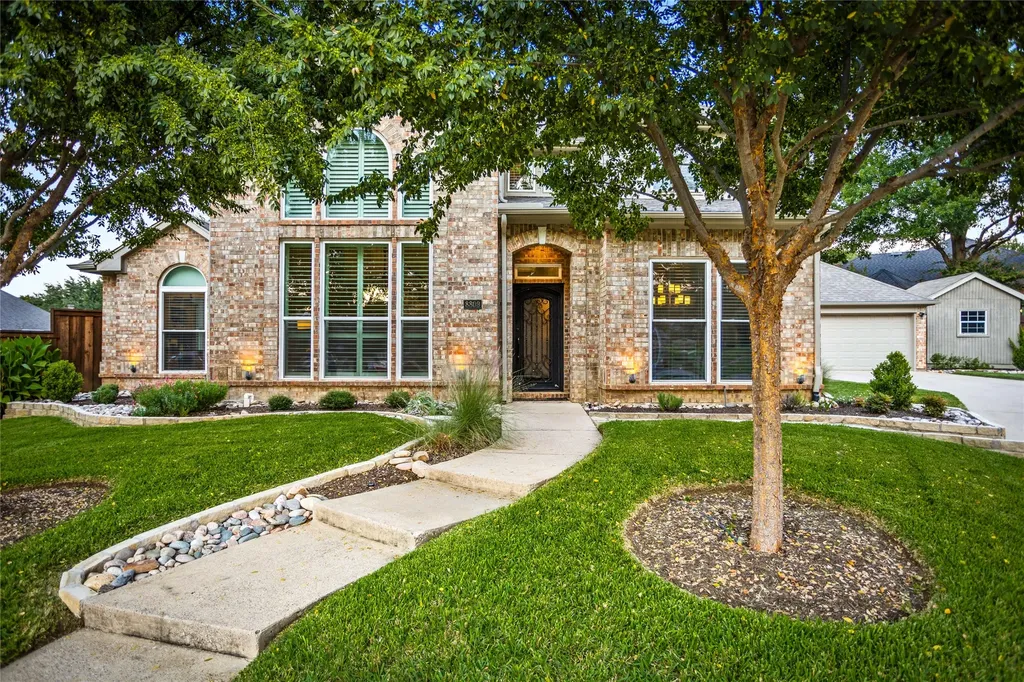 8809 Hedge Row Court North Richland Hills TX 76182
