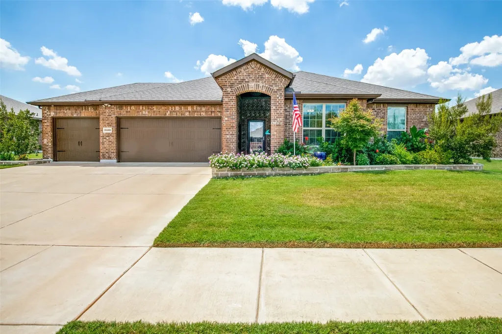2400 Twin Post Road Denton TX 76208