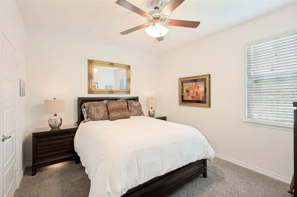 2400 Twin Post Road Denton TX 76208