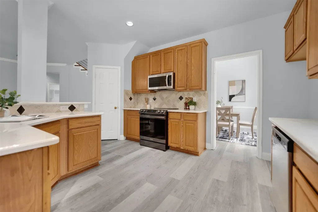 2241 Merritt Way Arlington TX 76018