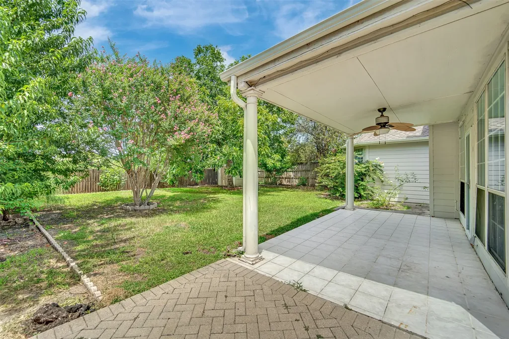 2241 Merritt Way Arlington TX 76018