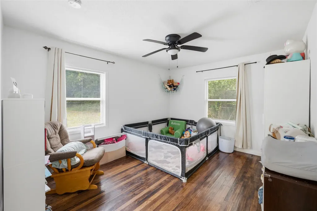 135 Mannington Drive Dallas TX 75232