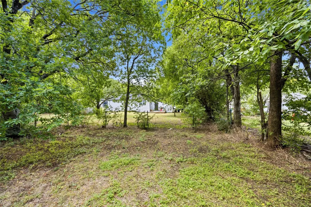 135 Mannington Drive Dallas TX 75232