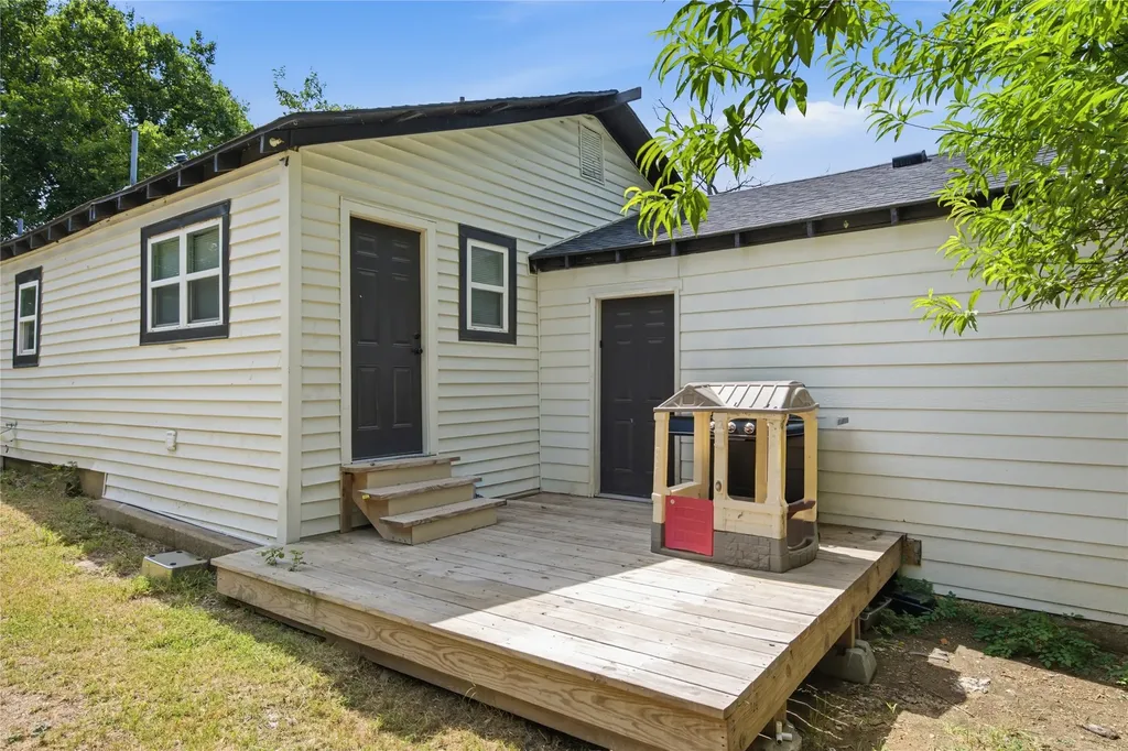135 Mannington Drive Dallas TX 75232