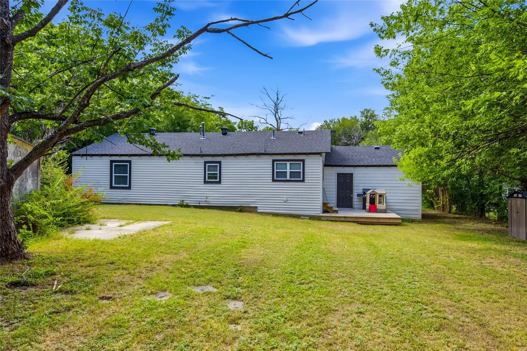 135 Mannington Drive Dallas TX 75232