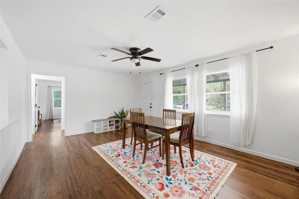 135 Mannington Drive Dallas TX 75232
