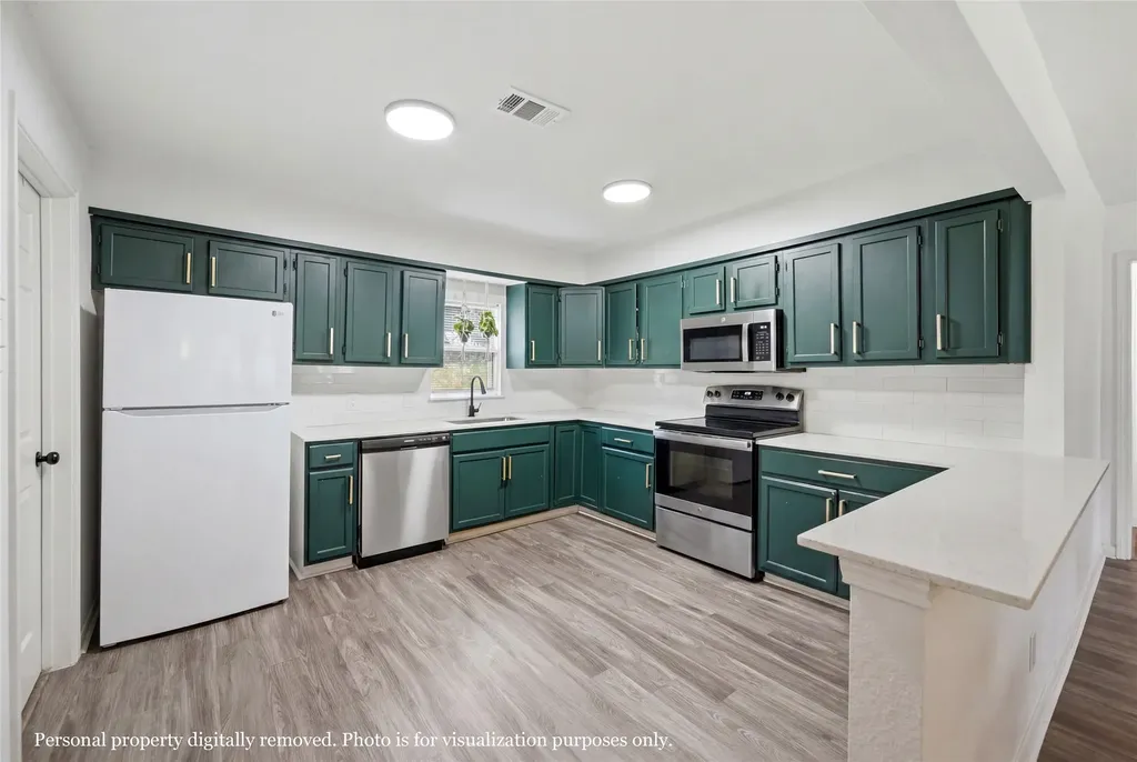 135 Mannington Drive Dallas TX 75232