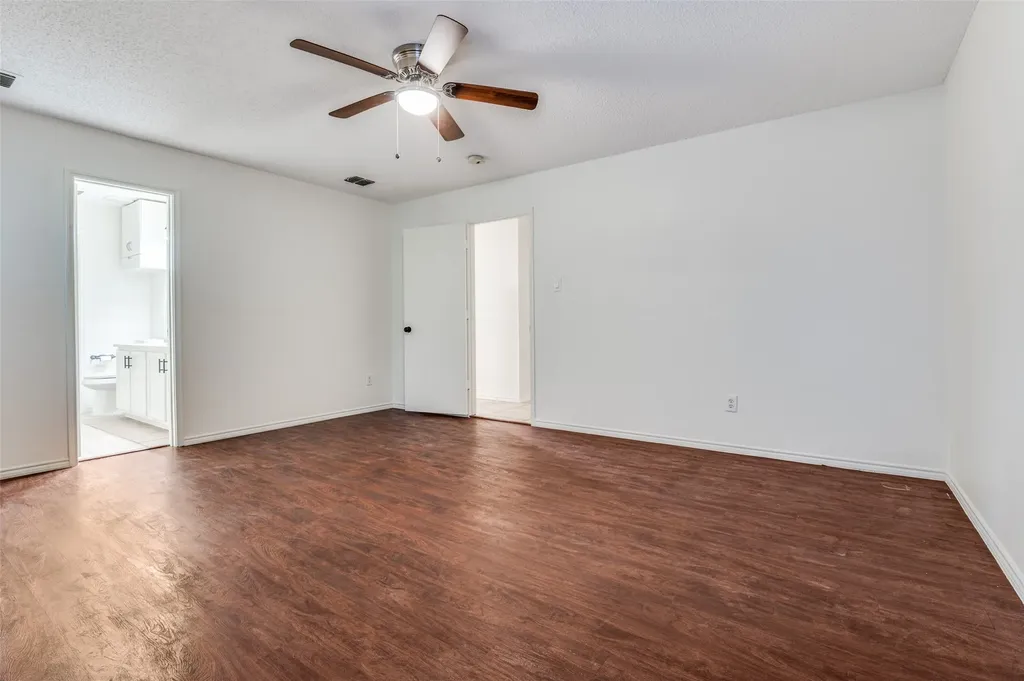 1122 Mazourka Drive Arlington TX 76001