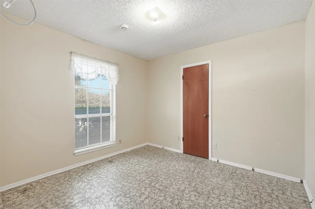 760 Comal Avenue White Settlement TX 76108