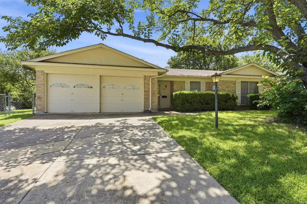 760 Comal Avenue White Settlement TX 76108
