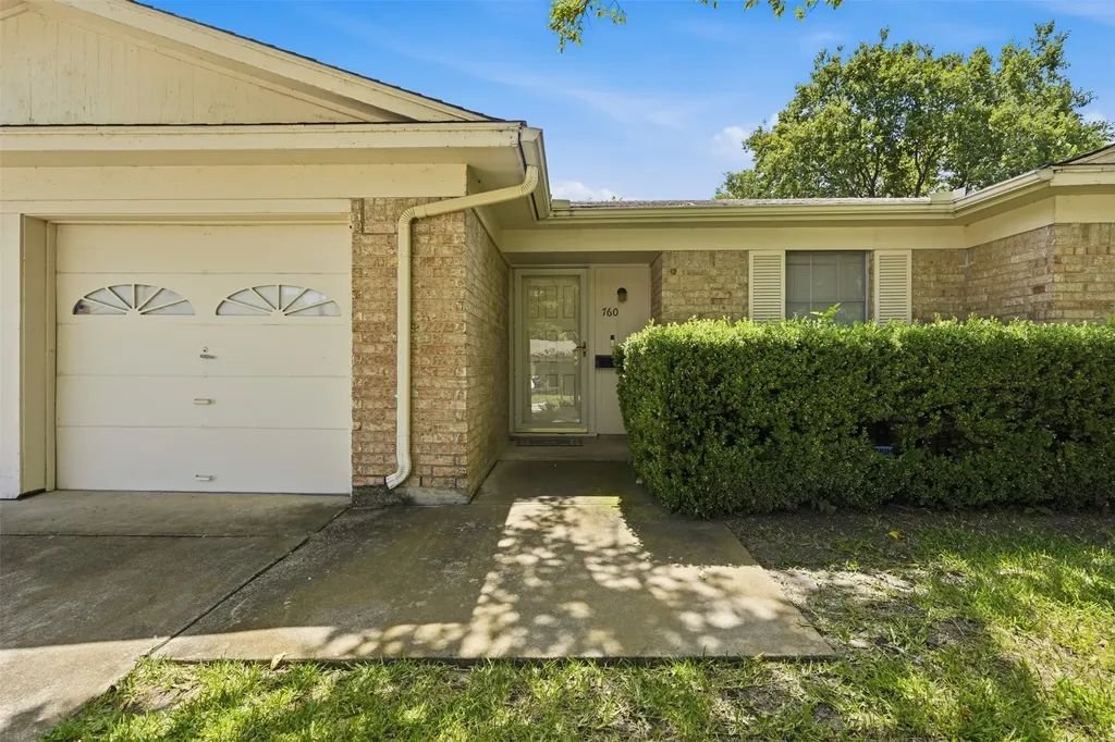 760 Comal Avenue White Settlement TX 76108