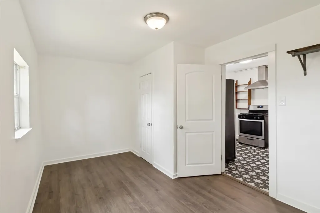 629 Melba Street Dallas TX 75208