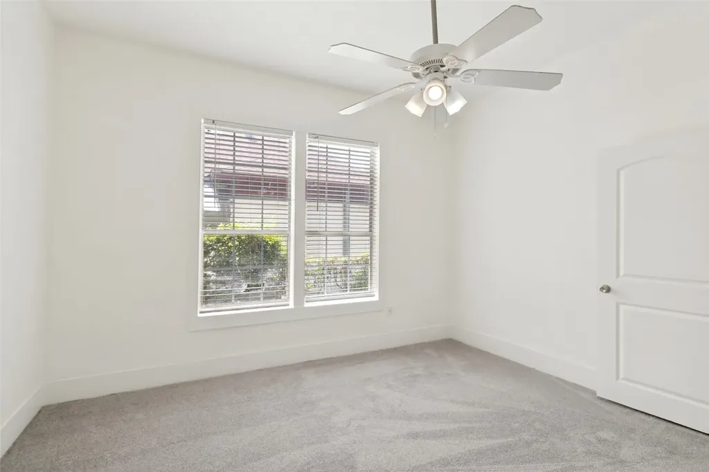 629 Melba Street Dallas TX 75208