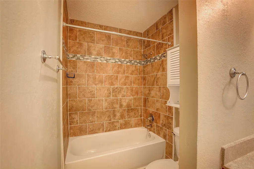 7724 Pebblebrook Drive Watauga TX 76148