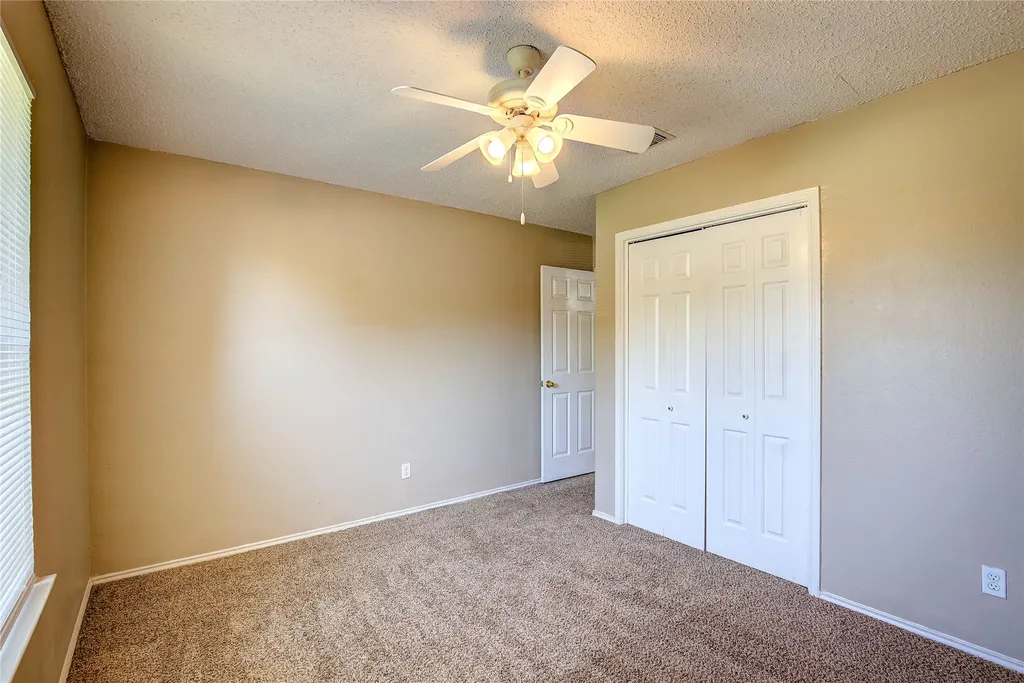 7724 Pebblebrook Drive Watauga TX 76148