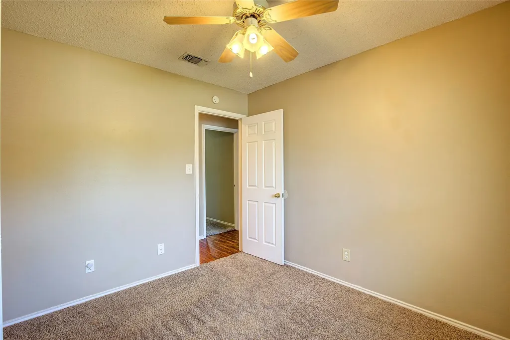 7724 Pebblebrook Drive Watauga TX 76148